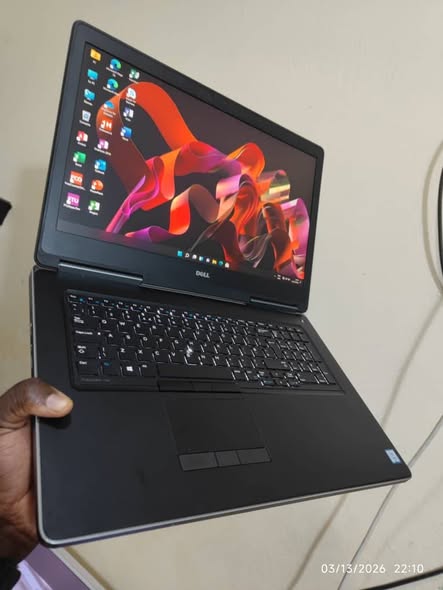 DELL PRÉCISION 7720 CORE I7 en promotion