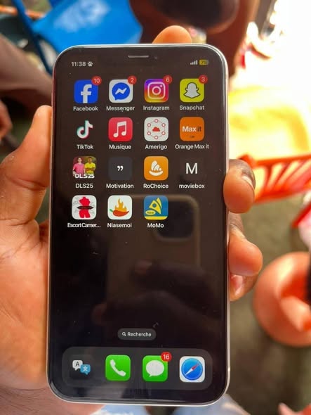 iPhone XR 64G à vendre