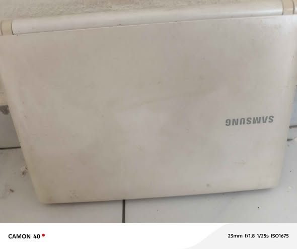 Petit laptop à vendre
