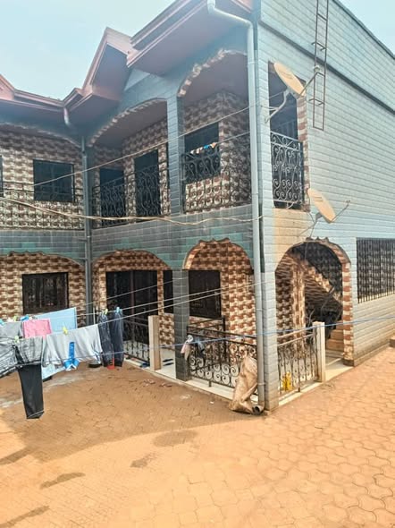 Bâtiment à vendre à Bafoussam