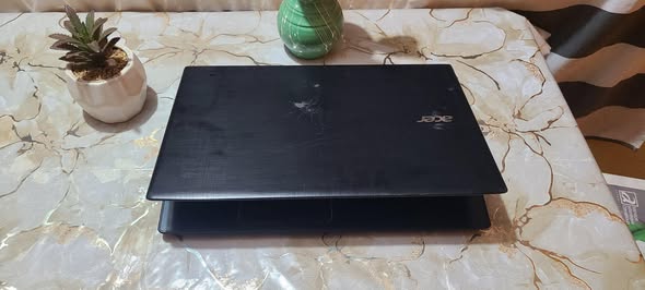 Ordinateur portable professionnel Acer TravelMate P259