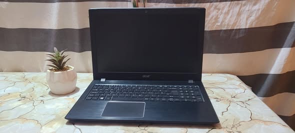 Ordinateur portable professionnel Acer TravelMate P259