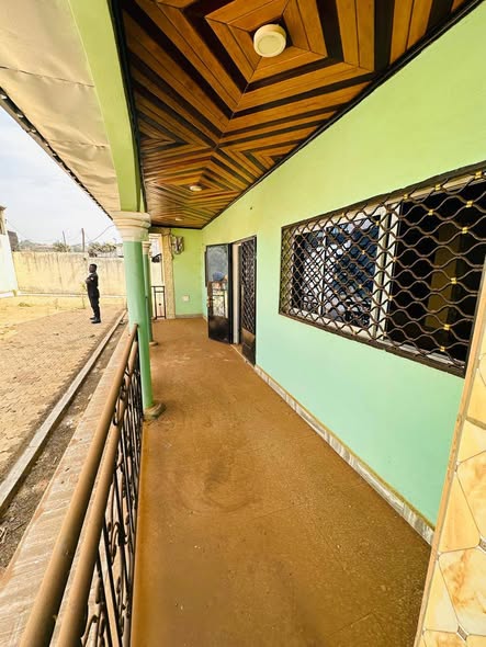 Villa à louer à Bafoussam