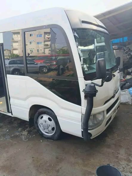 Toyota Coaster 2025 Douala Neuve