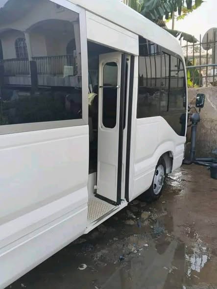 Toyota Coaster 2025 Douala Neuve