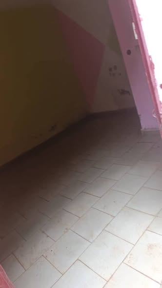 Chambre moderne à louer à Bafoussam