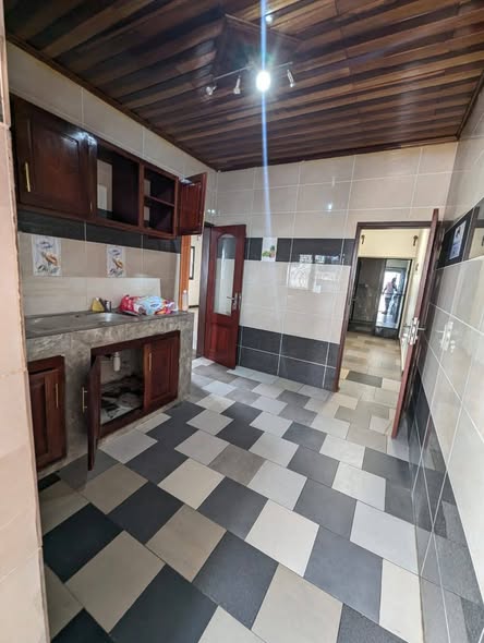 Appartement moderne à Odza