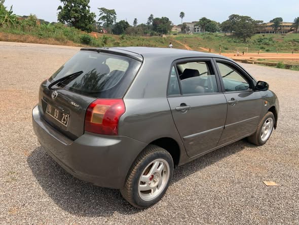 Toyota Corolla 115 Année 2003