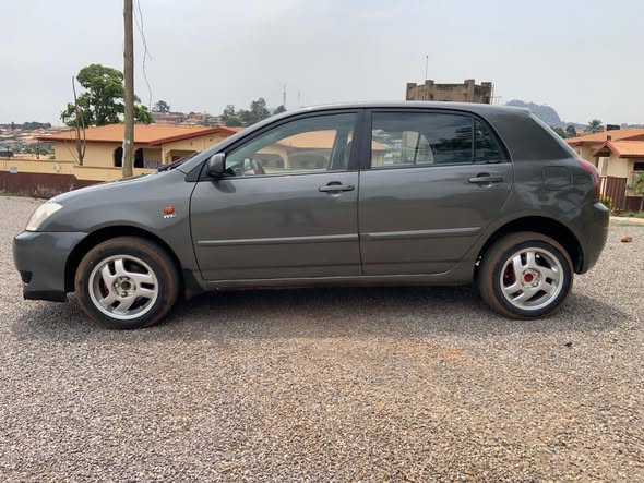 Toyota Corolla 115 Année 2003