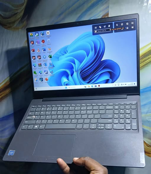 Lenovo Ideapad CORE i3 10è génération