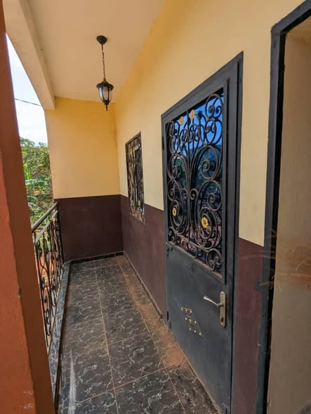 Chambre à louer à Yaoundé Nkolfoulou