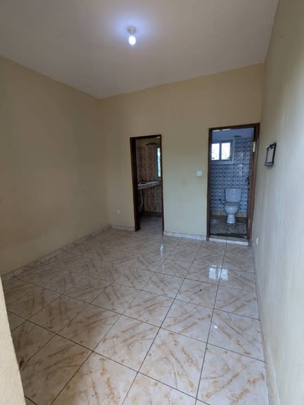 Chambre à louer à Yaoundé Nkolfoulou