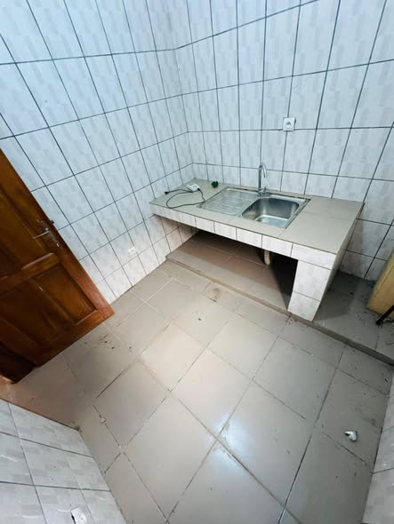 Studio moderne à louer à Damas