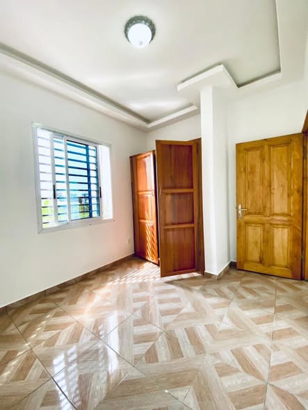 Studio moderne à Japoma