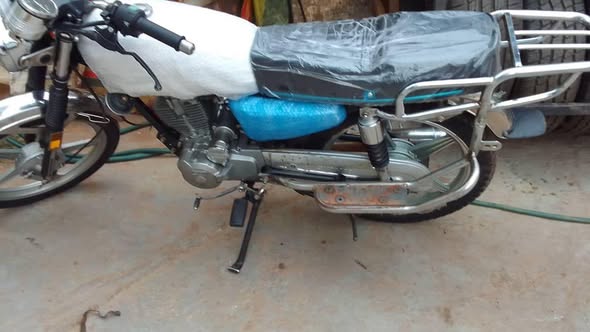 Moto senke en très bonne etat