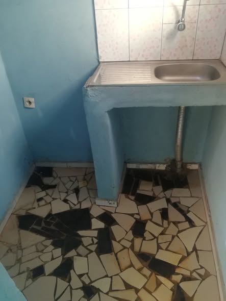 Vastes chambre moderne à louer à Damas