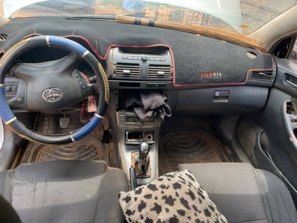 Vente Avensis à Yaoundé