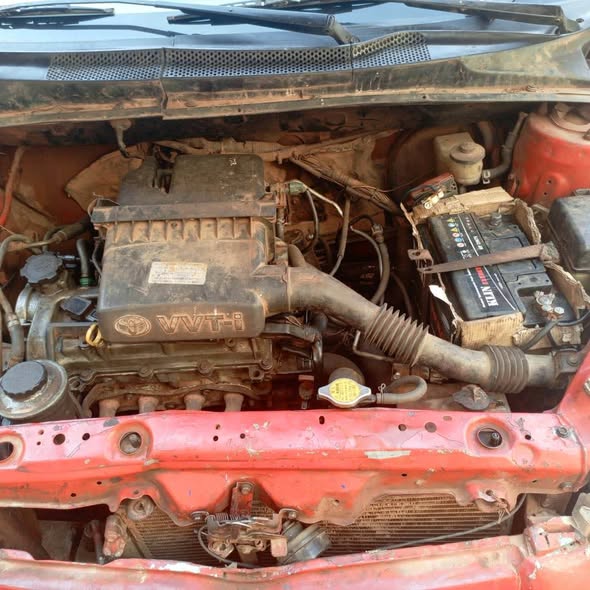 Yaris 2002 à vendre à Yaoundé