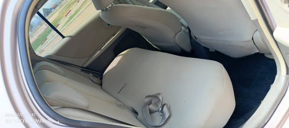 TOYOTA YARIS Vitz automatique édition 2008