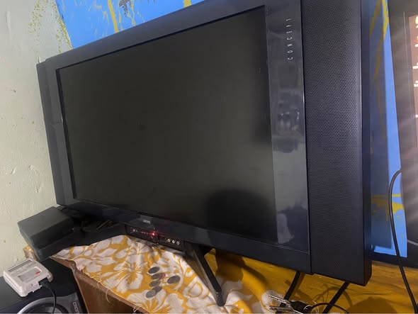 TV LOEWE 32 pouces à vendre