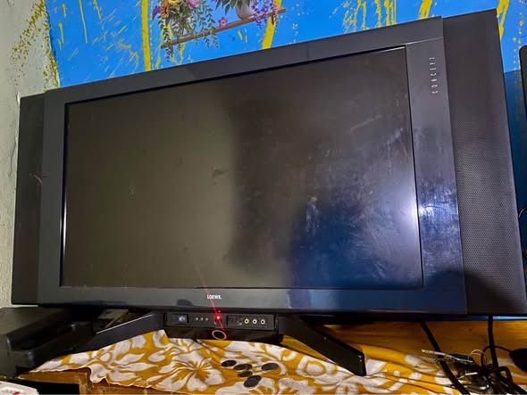 TV LOEWE 32 pouces à vendre