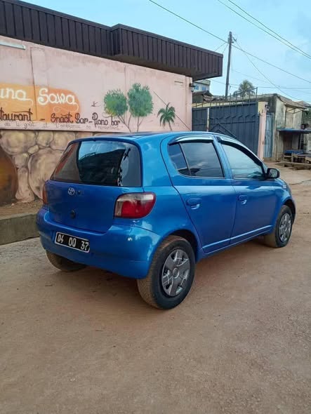 Toyota Yaris édition 2003 à vendre