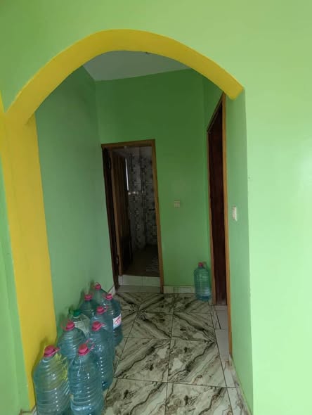 Studio moderne à louer à Nsam