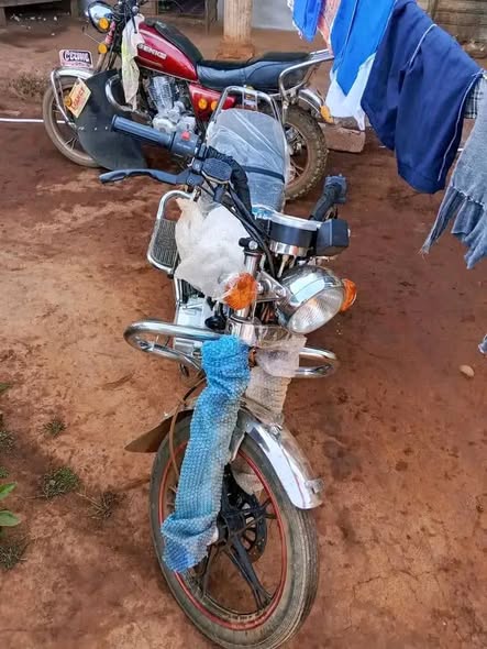 Moto à vendre, 1 mois d'utilisation