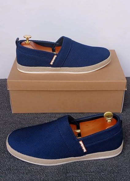 Chaussures d'origine, pointure 40 à 45