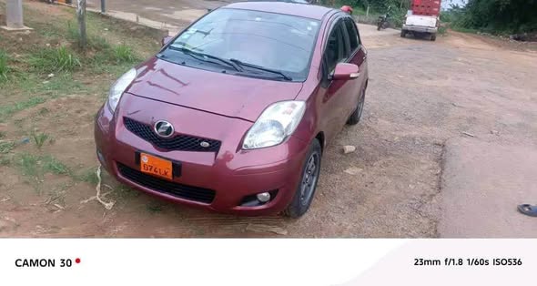 Voiture essence 2008 en vente