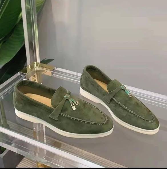 Chaussures disponibles en tailles 40 à 46