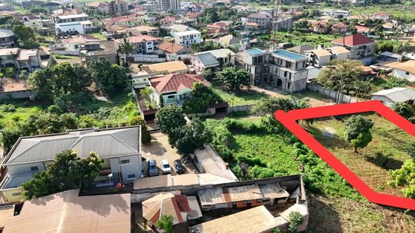 Magnifique terrain clôturé à vendre – Messamedongo Odza