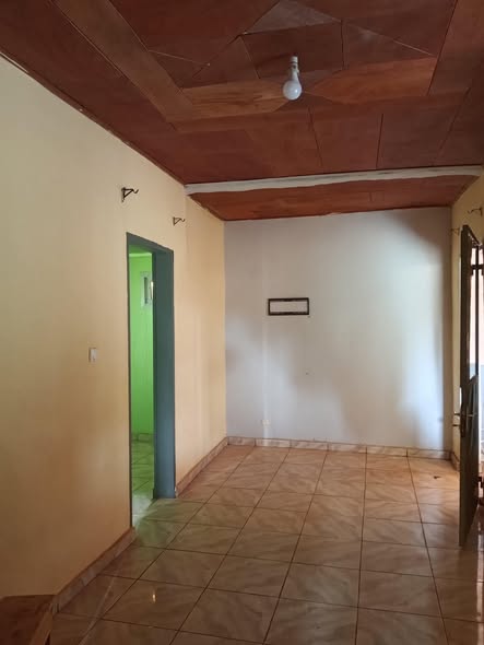 Appartement à louer à Nkoabang