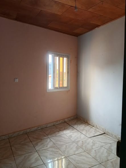 Appartement à louer à Nkoabang