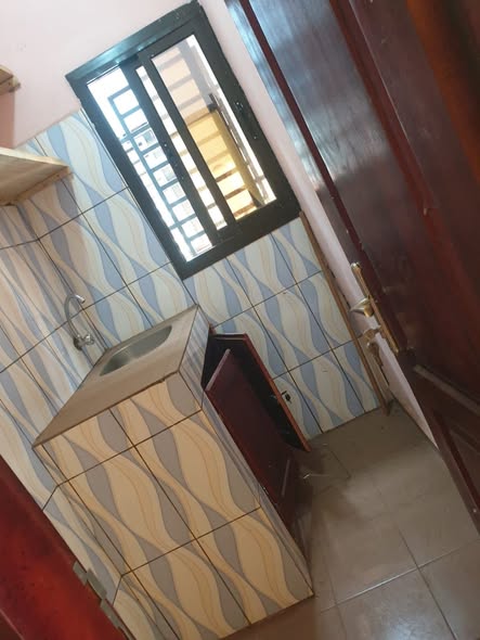 Studio moderne à louer à Bafoussam