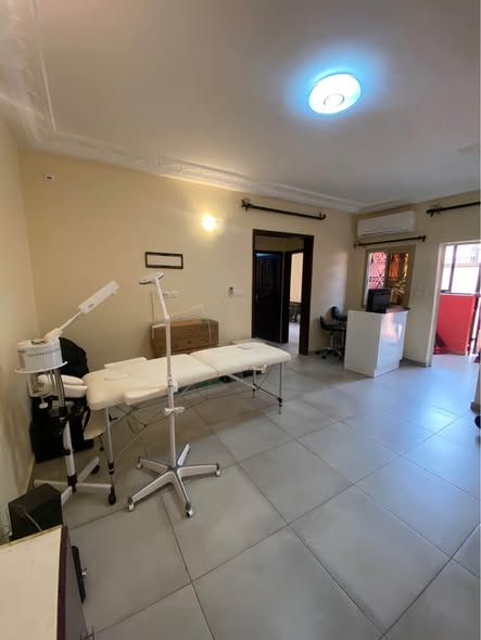 Appartement à Minboman