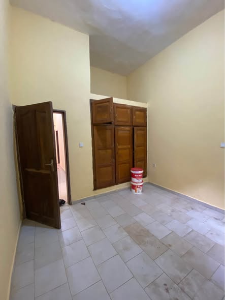 Appartement à Minboman