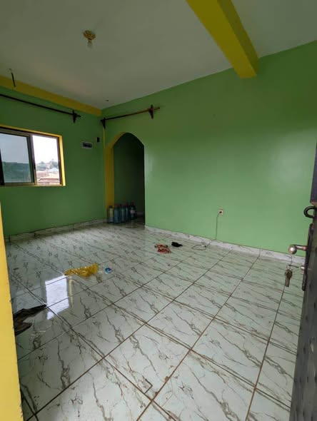 Studio moderne à louer à Nsam