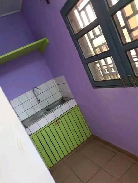 Studio moderne sur le goudron