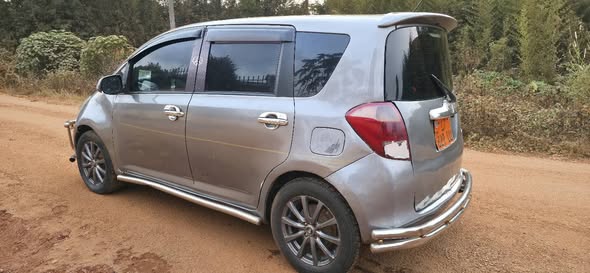 Toyota Ractis 2008 à vendre