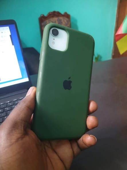 iPhone XR propre 128g