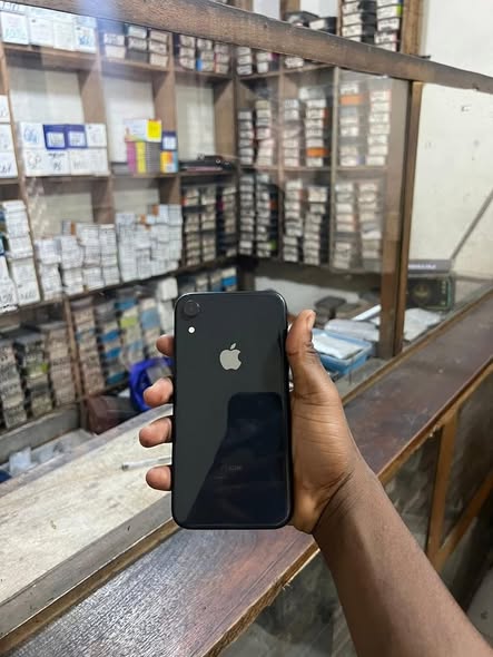 iPhone XR 64G à vendre