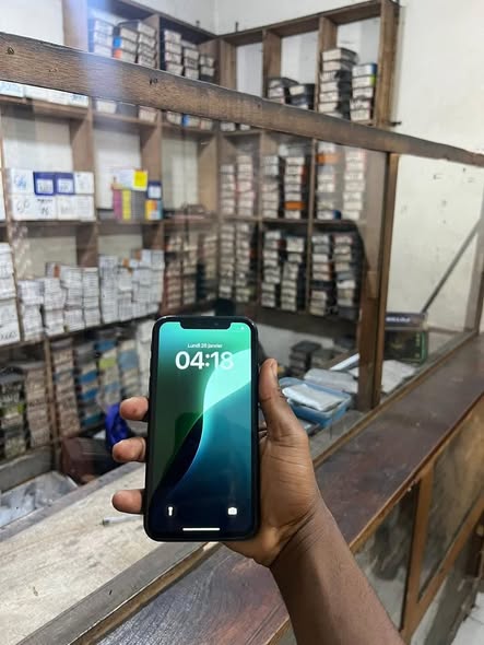 iPhone XR 64G à vendre