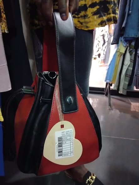 Sacs à main dame en cuir italien