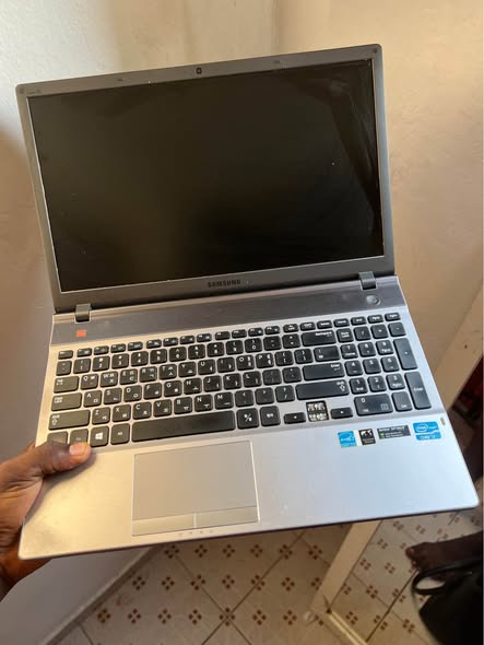 Gaming laptop Samsung i7
