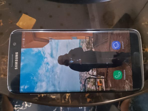 Samsung phone for sale