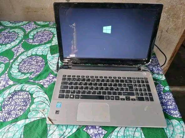 Ordinateur portable Core i5 à vendre ou échanger