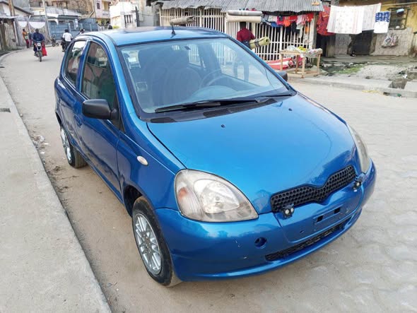 Toyota Yaris 2002 Manuelle