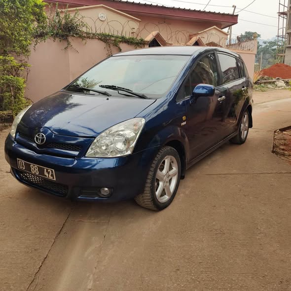 Toyota Corolla verso 7 places vente flash