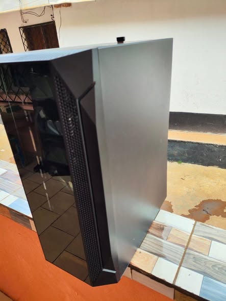 Pc gamer AORUS rysen 5 5600
